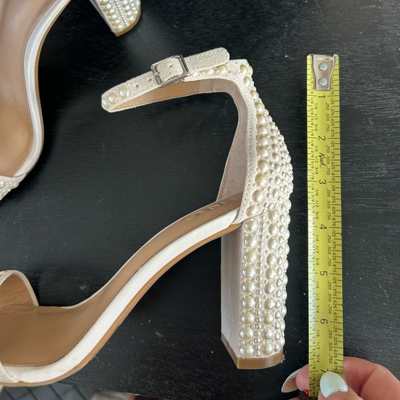 INC International Concepts Pearl Embellished Heels - Picture 4 of 6